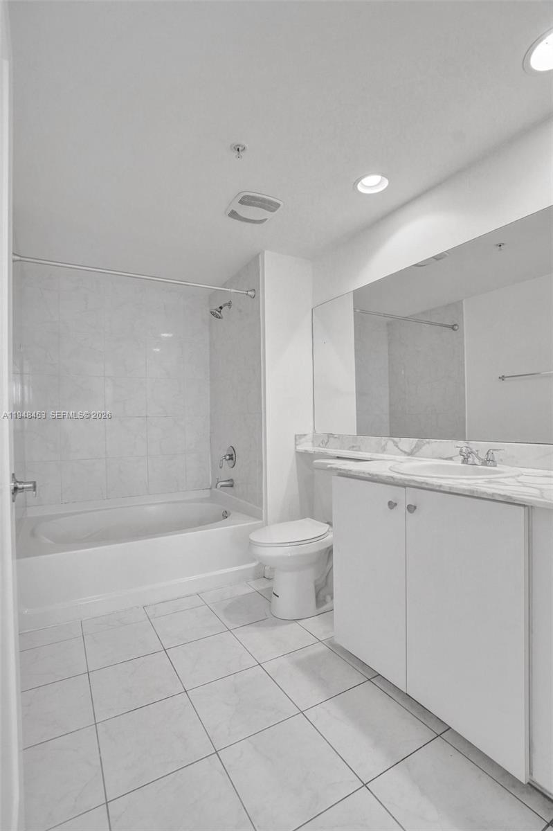 Photo of    #313, Aventura, Florida, 33180 - 