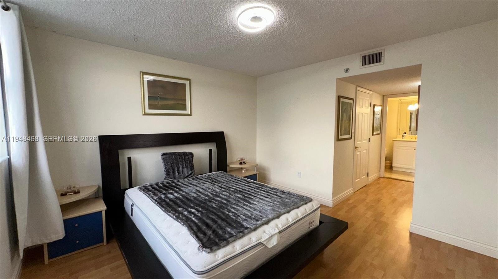 1909 3 / 3 2267 sq. ft. $ 2026-01-19 0 Photo