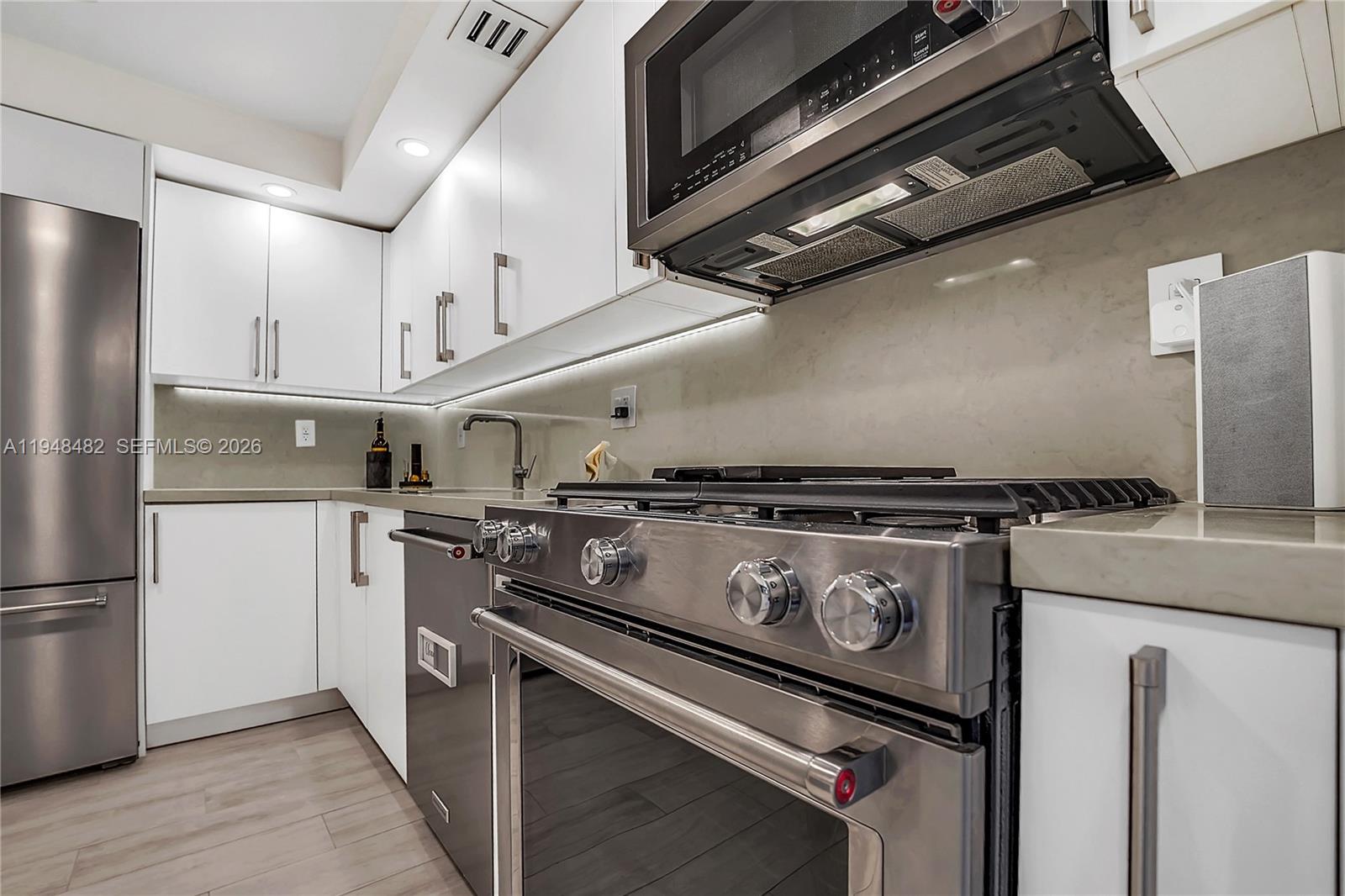 Photo of 2030 Ocean Dr  #410, Hallandale Beach, Florida, 33009 - 