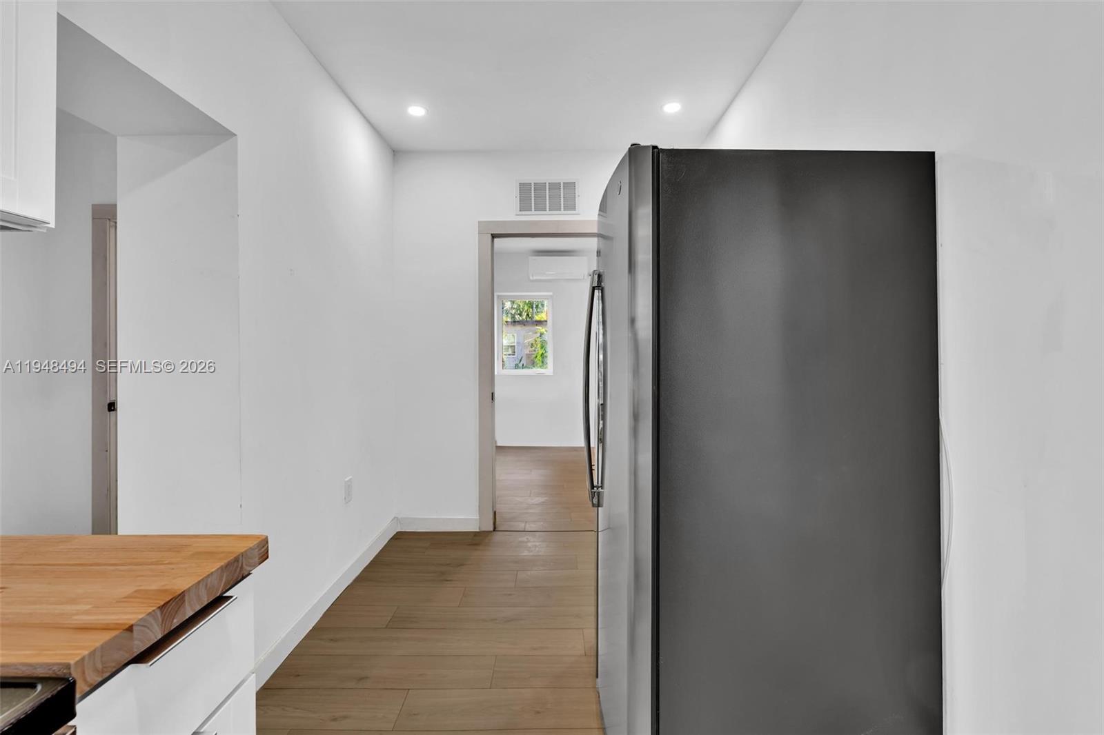 1-7  /   sq. ft. $ 2026-01-19 0 Photo