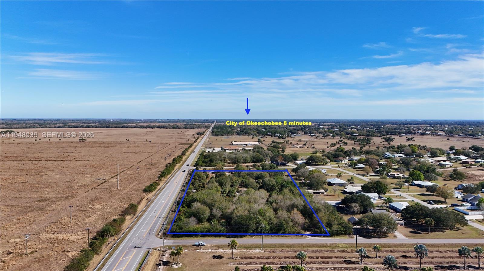   /   кв.футов $ 2026-01-19 0 Фото