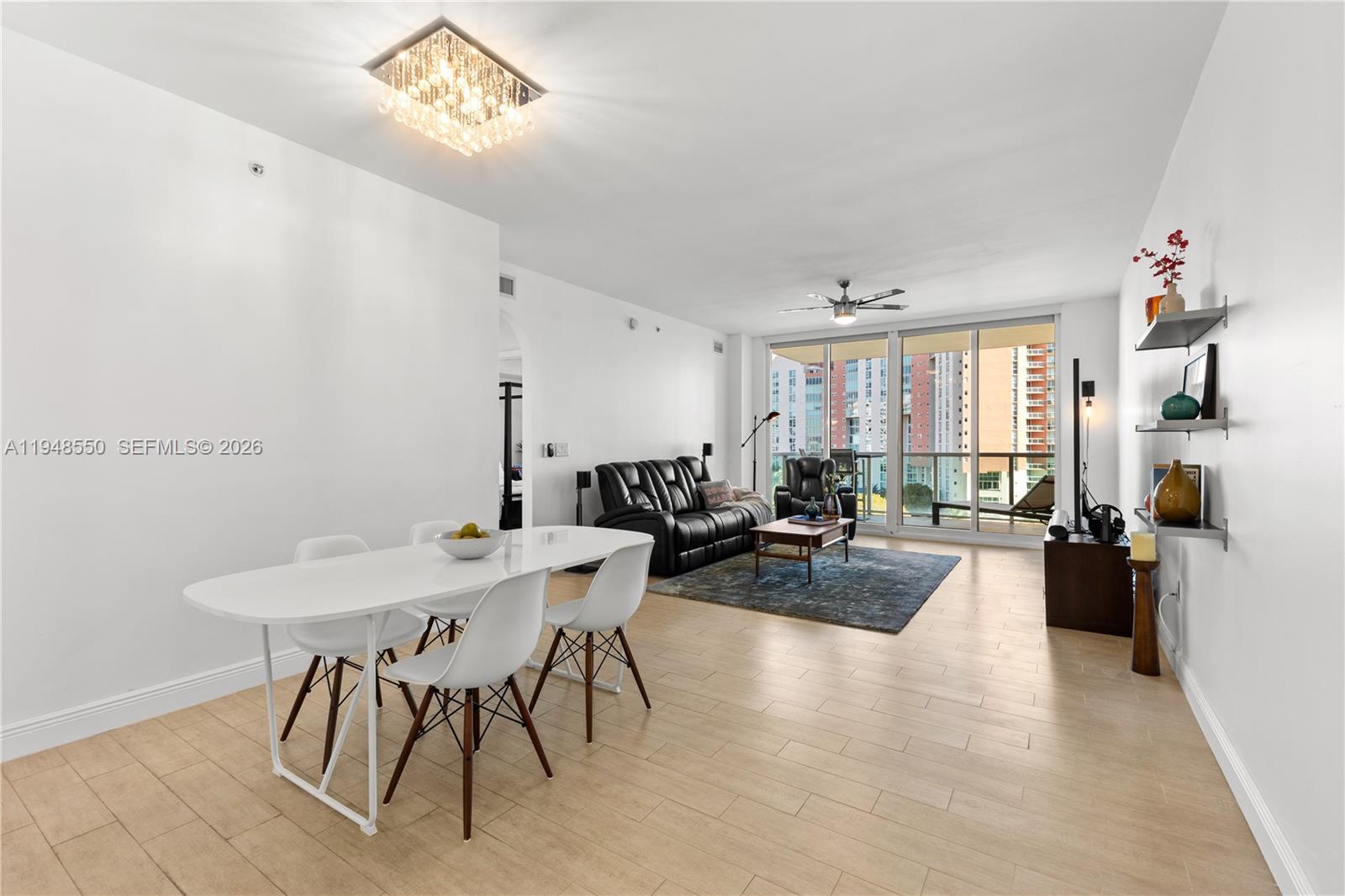 Photo of 3340 190th St  #908, Aventura, Florida, 33180 - 