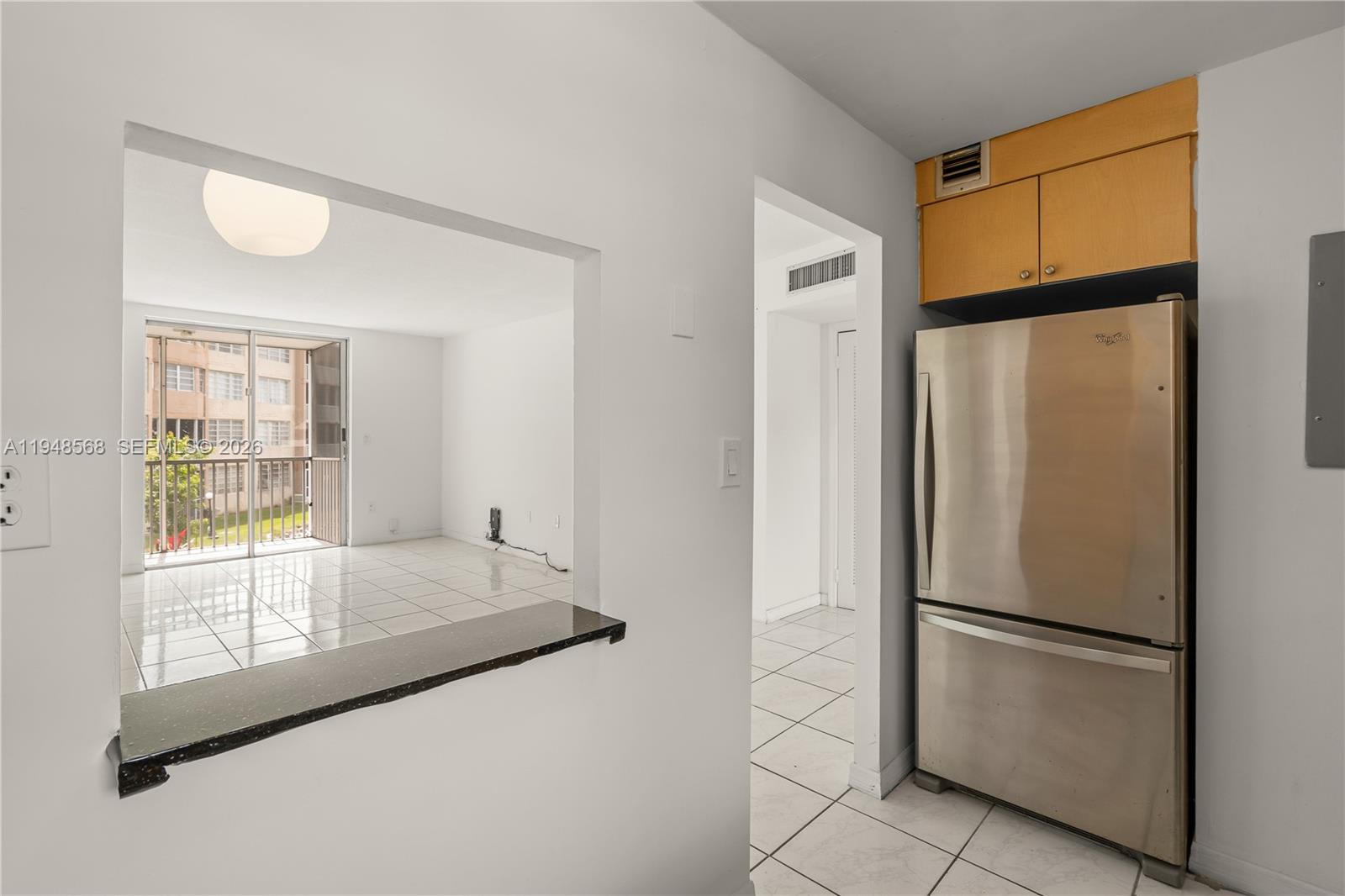 202 1 / 1 686 sq. ft. $ 2026-01-19 0 Photo