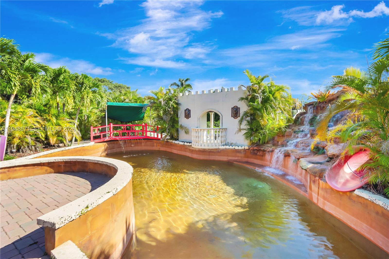 Ver detalles / sq. ft. $ 2026-01-19 0 foto