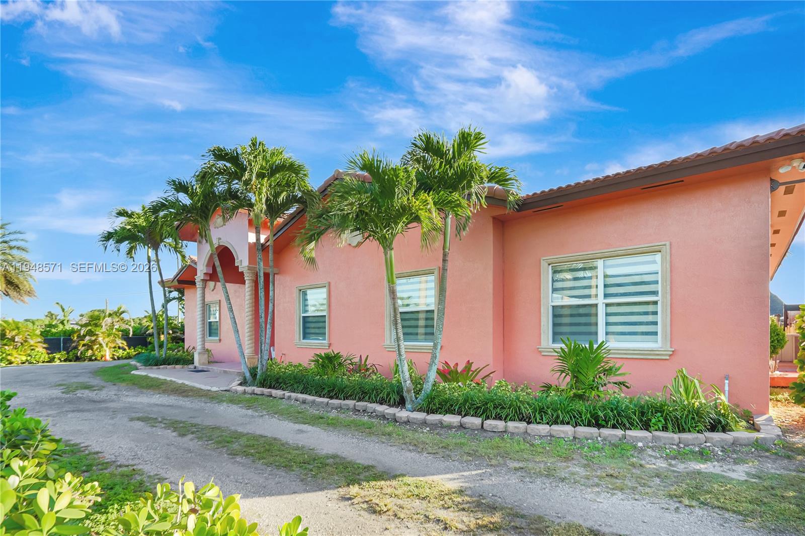 Ver detalles / sq. ft. $ 2026-01-19 0 foto