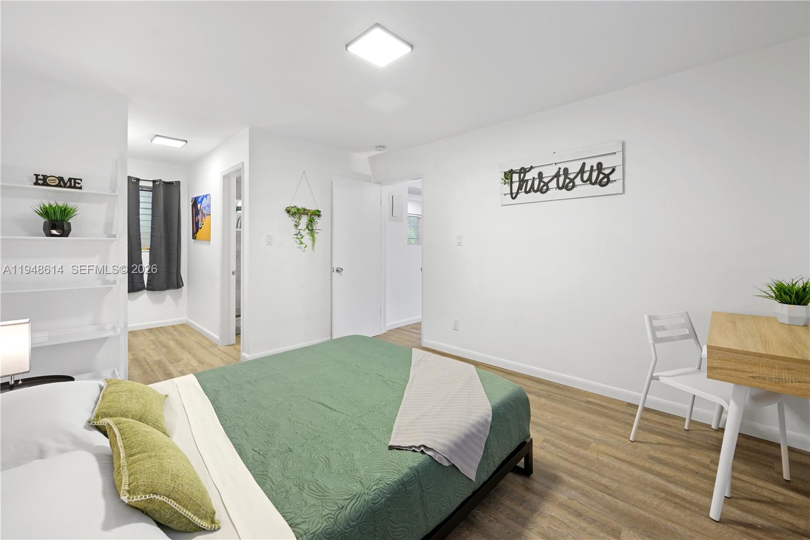 1-5  /   sq. ft. $ 2026-01-19 0 Photo