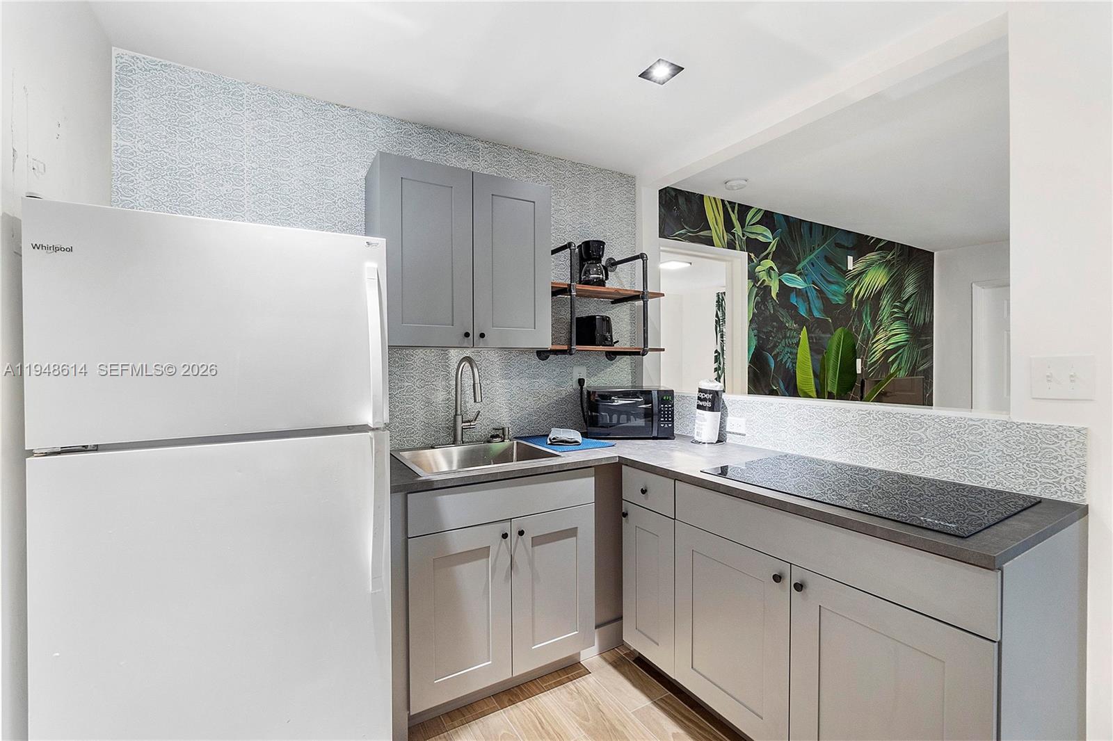 1-5  /   sq. ft. $ 2026-01-19 0 Photo