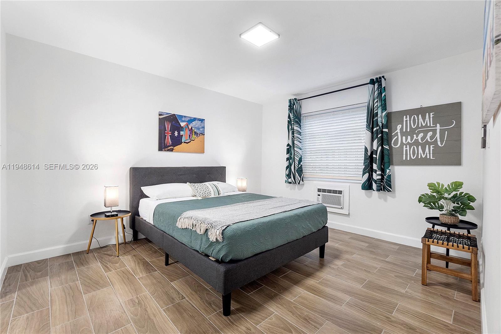 1-5  /   sq. ft. $ 2026-01-19 0 Photo