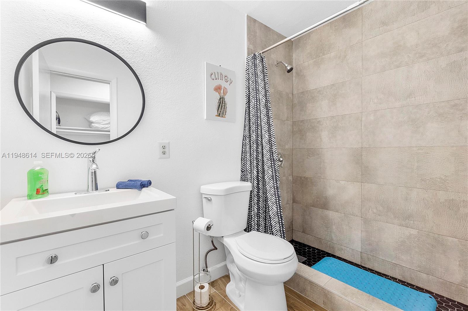 1-5  /   sq. ft. $ 2026-01-19 0 Photo