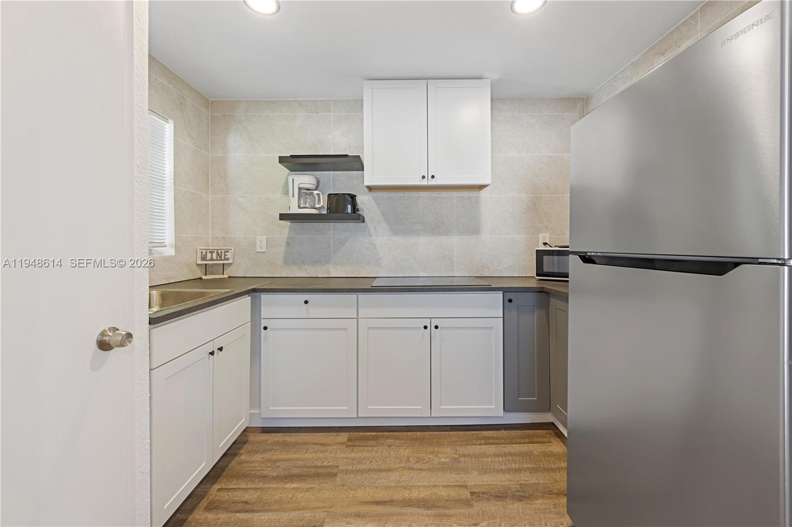 1-5  /   sq. ft. $ 2026-01-19 0 Photo