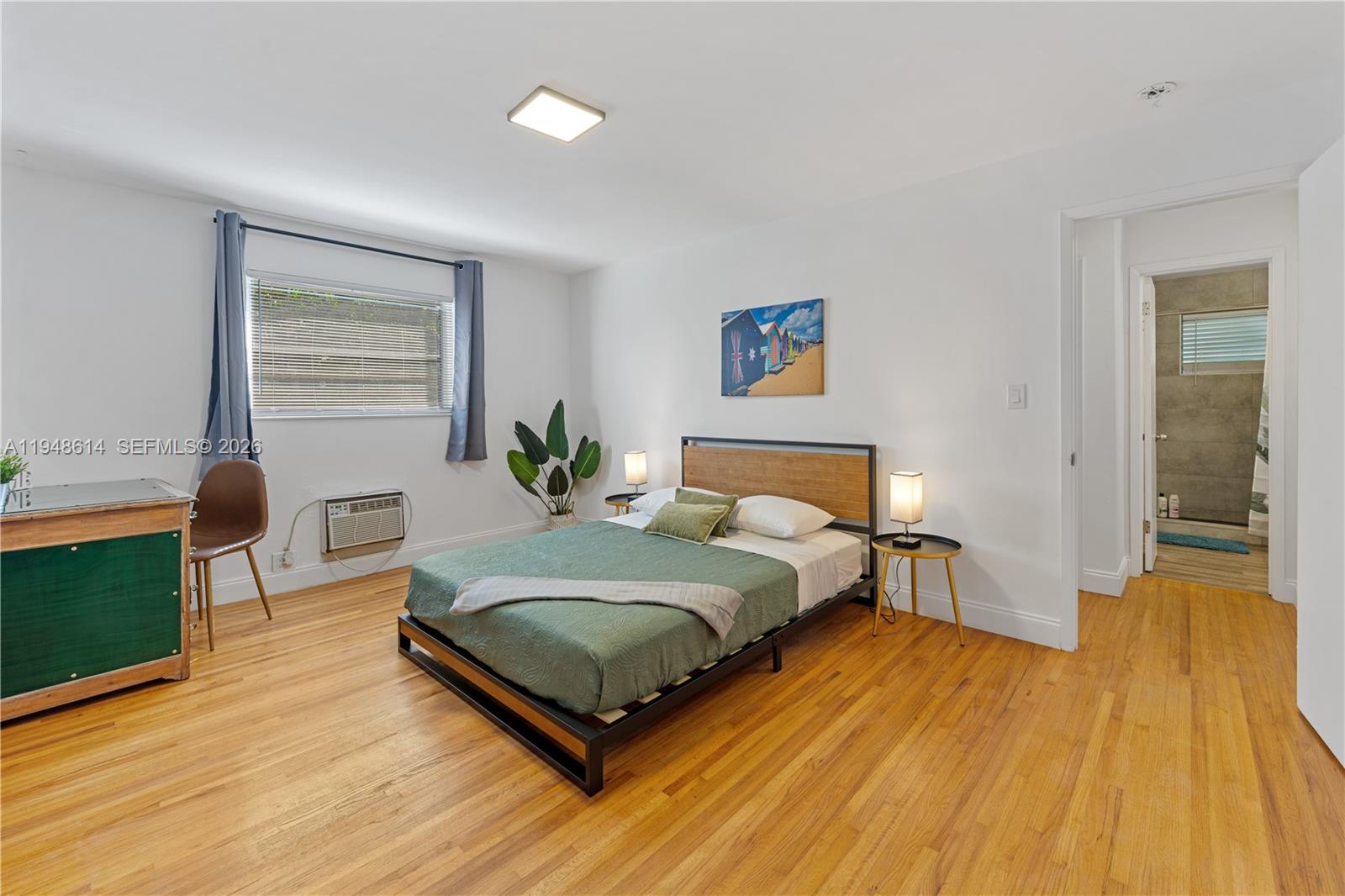 1-5  /   sq. ft. $ 2026-01-19 0 Photo