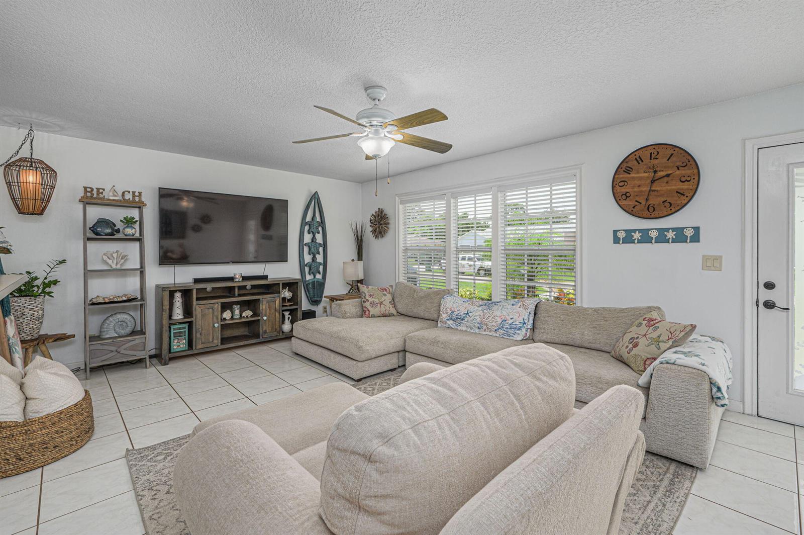 Ver detalles 108 2 / 2 1292 sq. ft. $ 2026-04-24 0 foto
