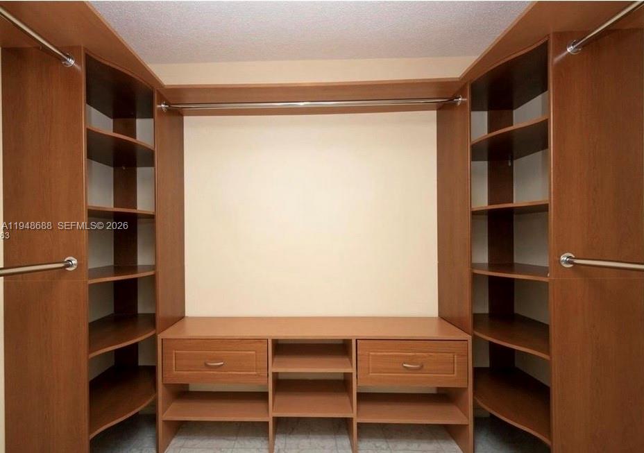 705-2 1 / 2 1036 sq. ft. $ 2026-01-20 0 Photo