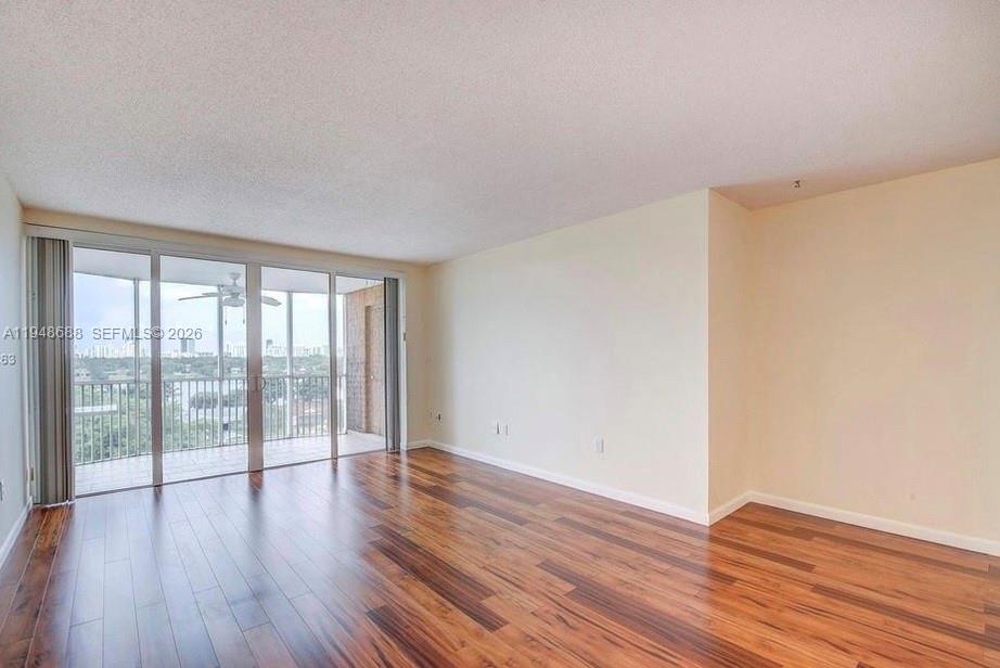 705-2 1 / 2 1036 sq. ft. $ 2026-01-20 0 Photo