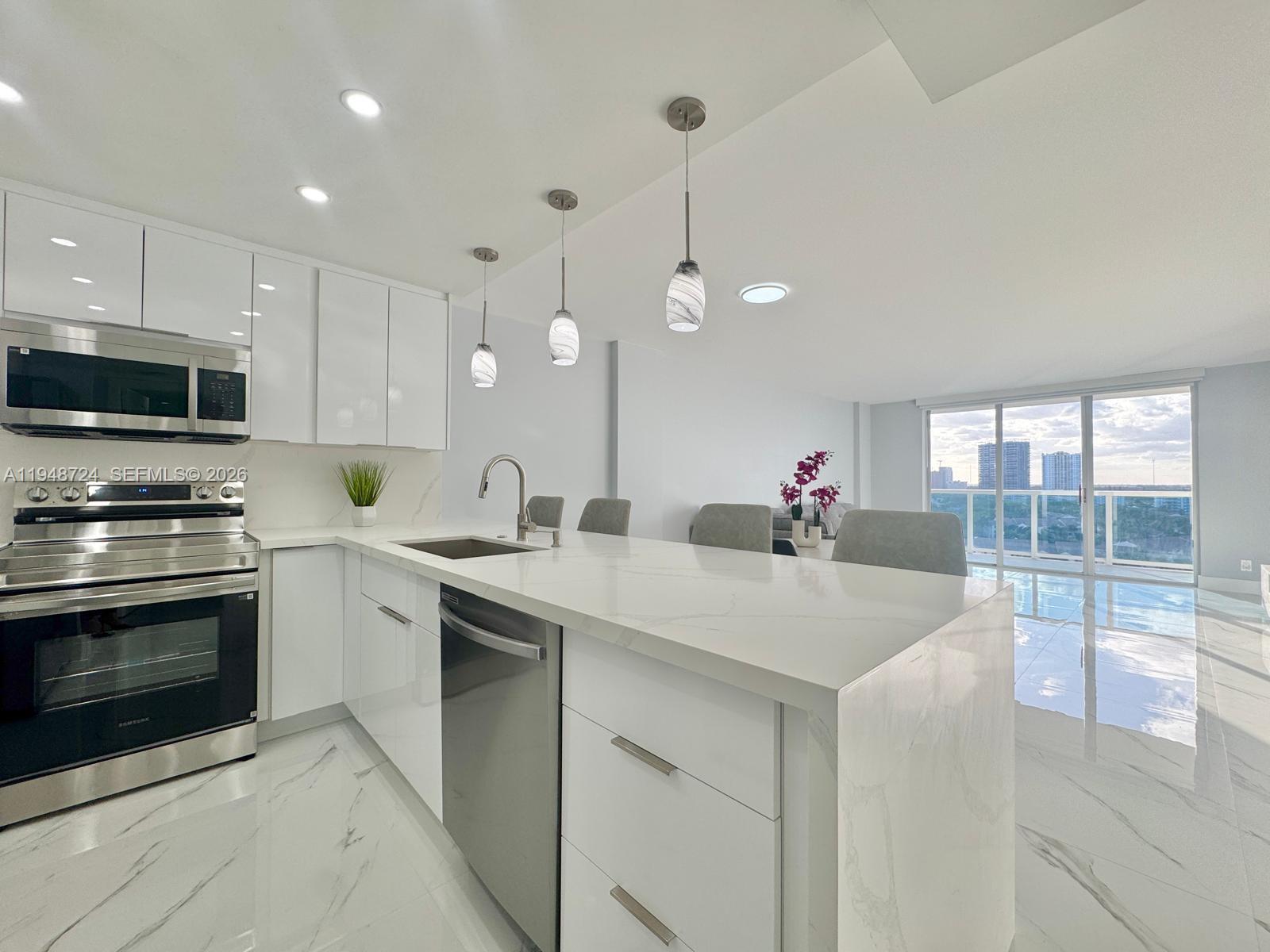 Photo of 3800 Ocean Dr  #1222, Hollywood, Florida, 33019 - 