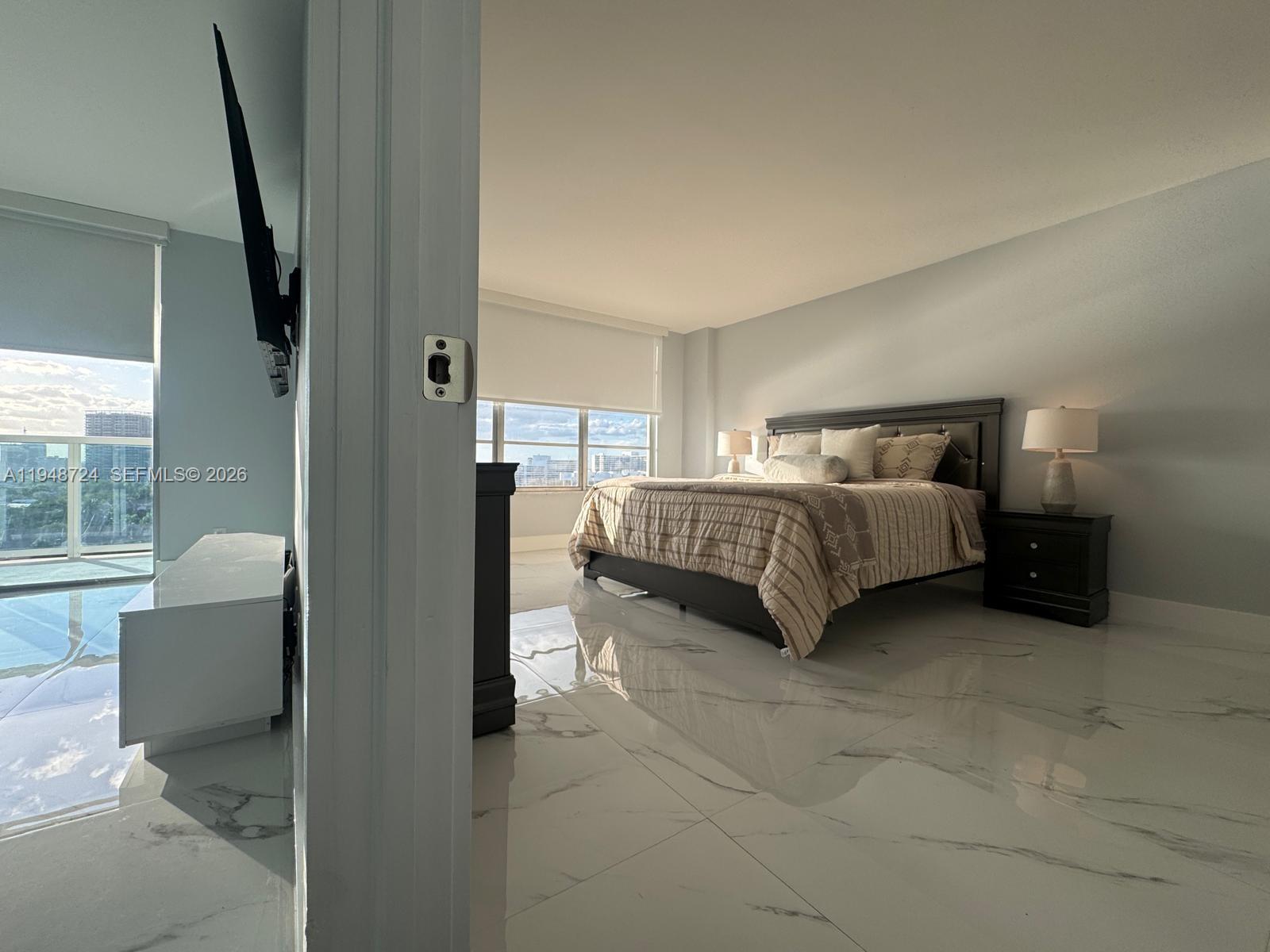 Photo of 3800 Ocean Dr  #1222, Hollywood, Florida, 33019 - 