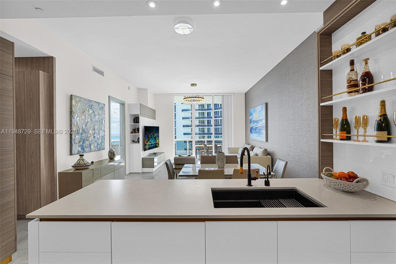 See details 3402 3 / 4 1979 sq. ft. $ 2026-01-20 0 Photo