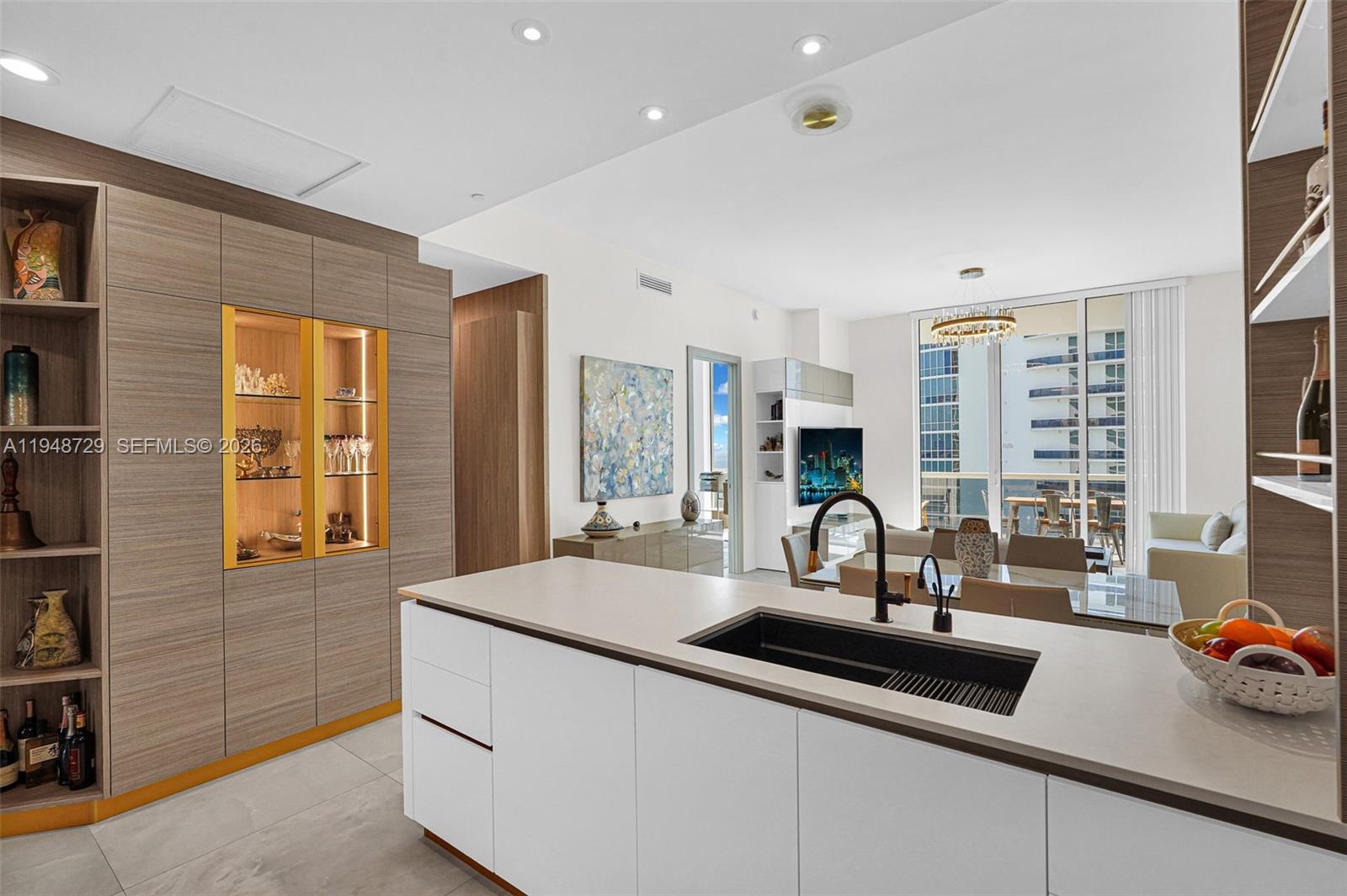 See details 3402 3 / 4 1979 sq. ft. $ 2026-01-20 0 Photo