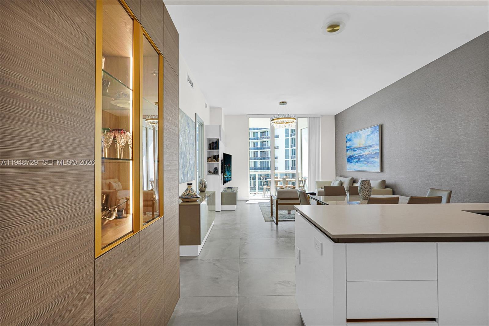 See details 3402 3 / 4 1979 sq. ft. $ 2026-01-20 0 Photo