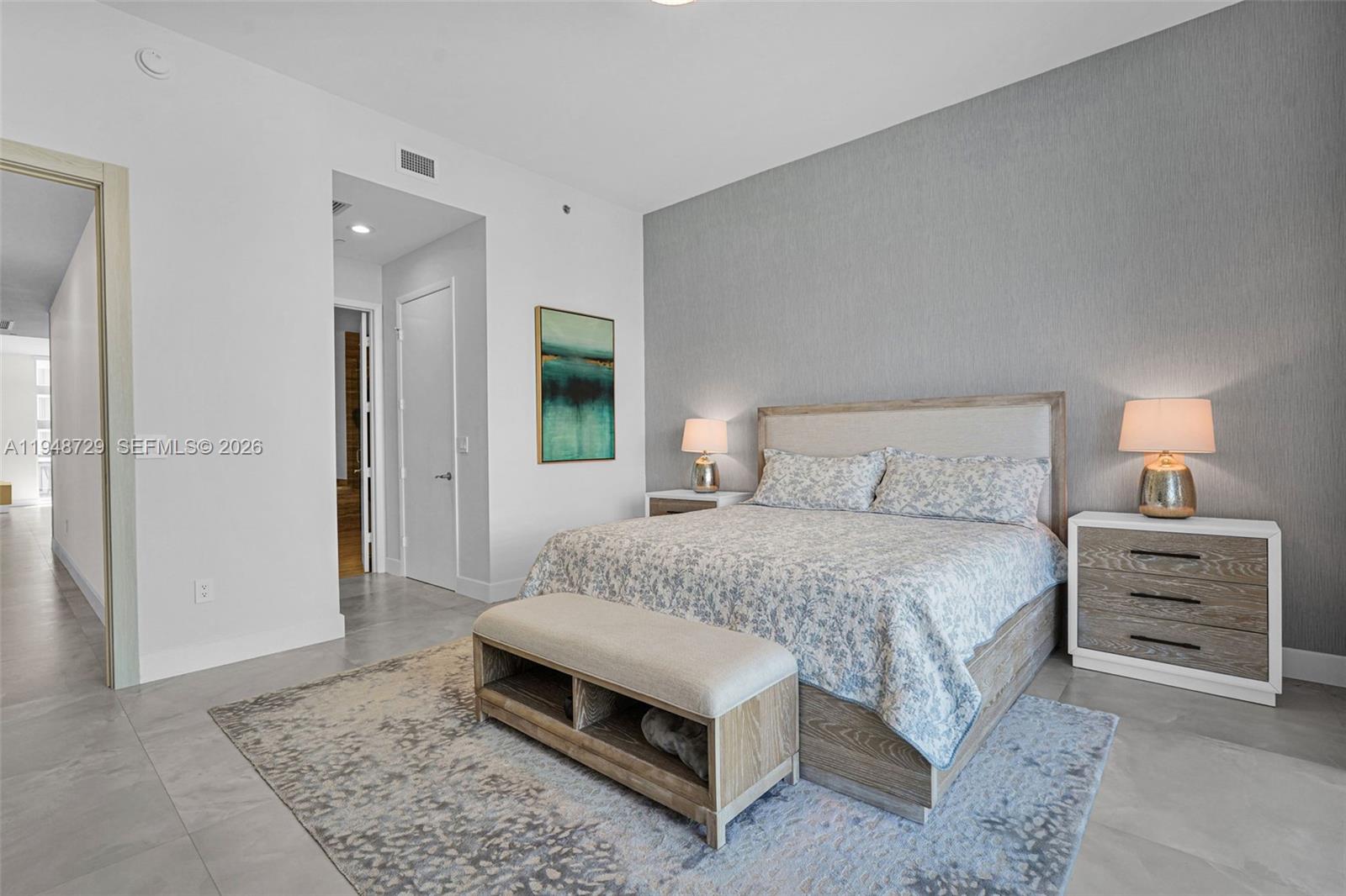 See details 3402 3 / 4 1979 sq. ft. $ 2026-01-20 0 Photo