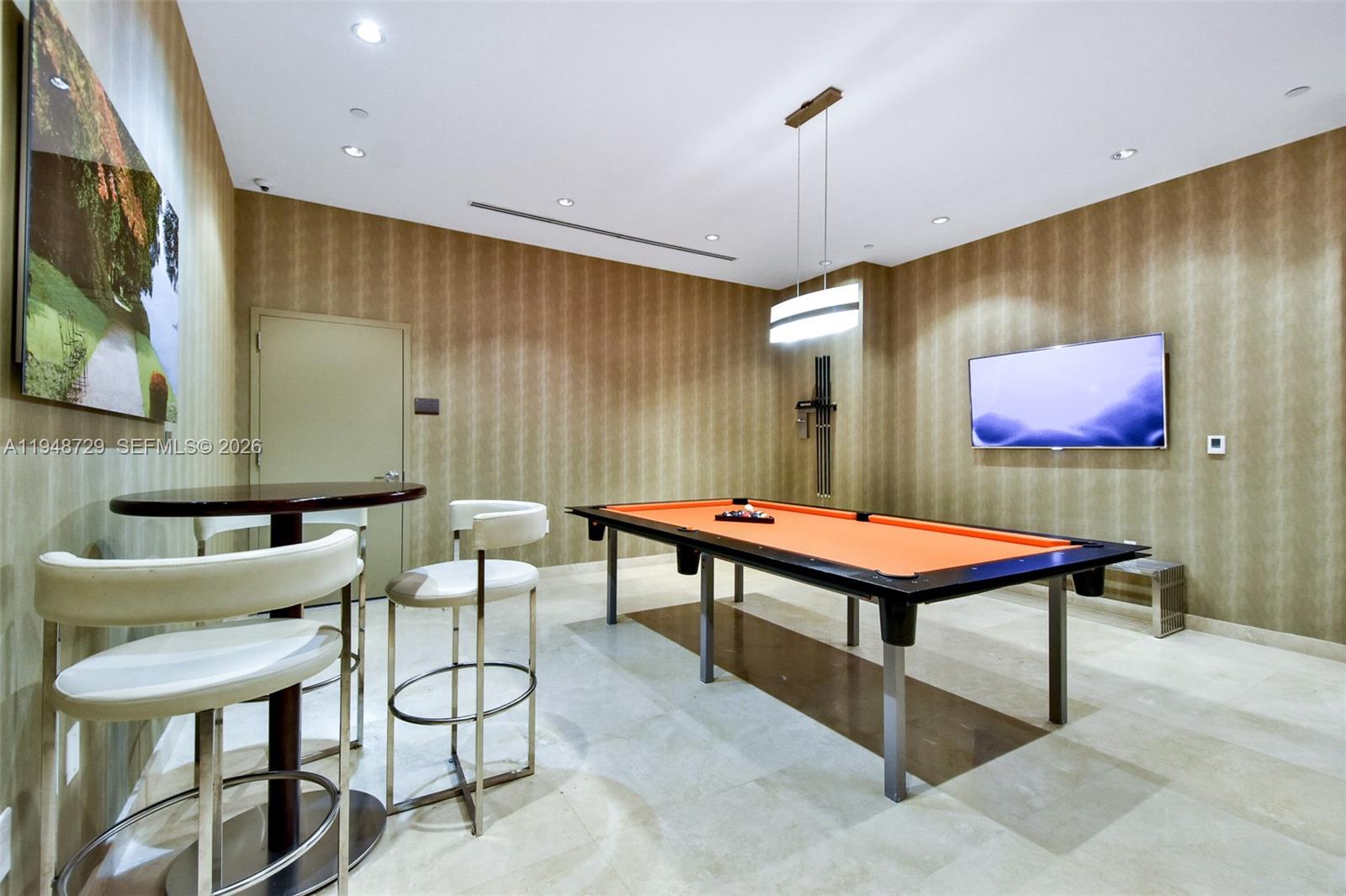 See details 3402 3 / 4 1979 sq. ft. $ 2026-01-20 0 Photo