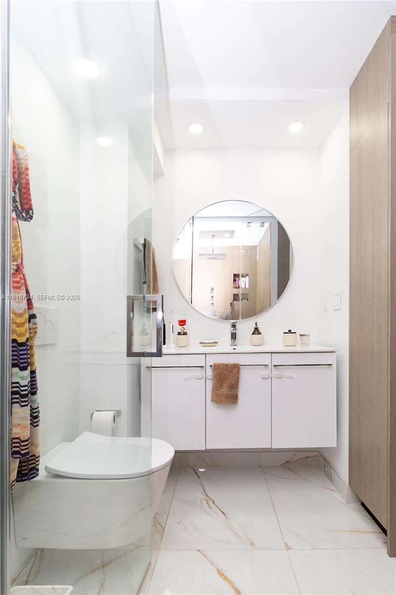 Photo of 3180 Ocean Dr #619, Hallandale Beach, Florida, 33009 -