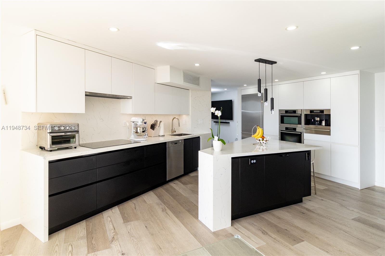 Photo of 3180 Ocean Dr #619, Hallandale Beach, Florida, 33009 -