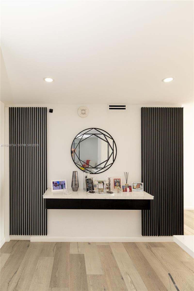 Photo of 3180 Ocean Dr #619, Hallandale Beach, Florida, 33009 -