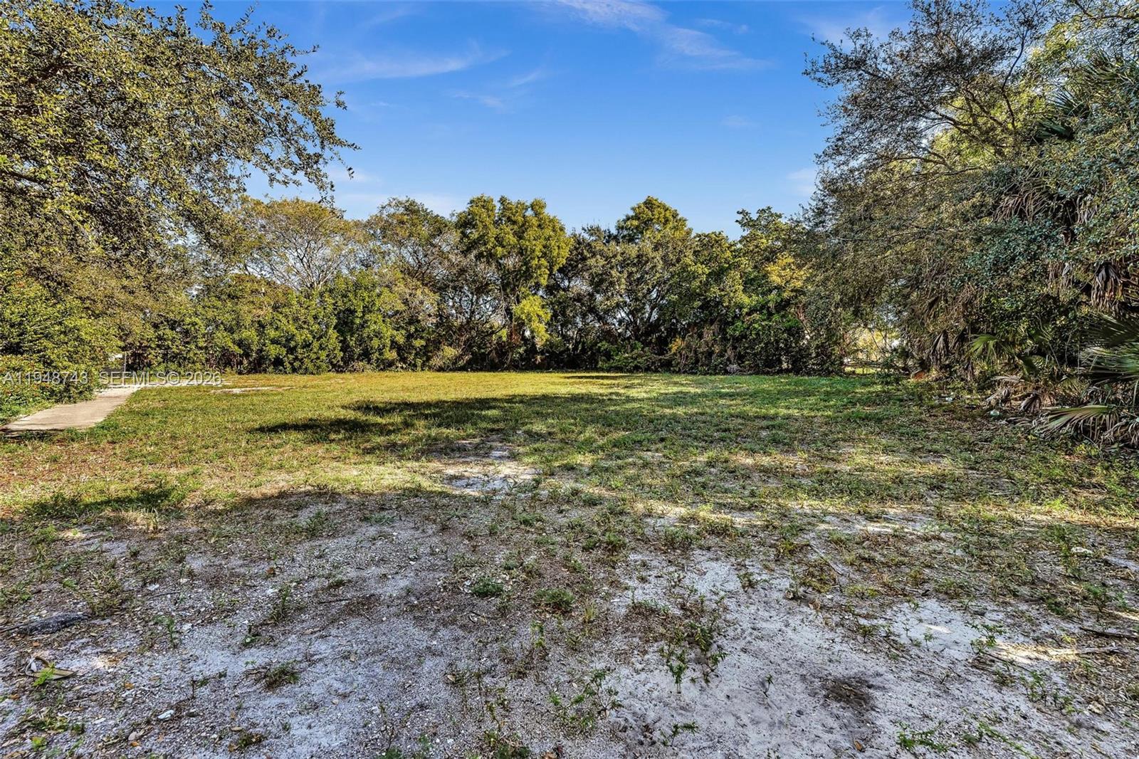   /   sq. ft. $ 2026-01-20 0 foto