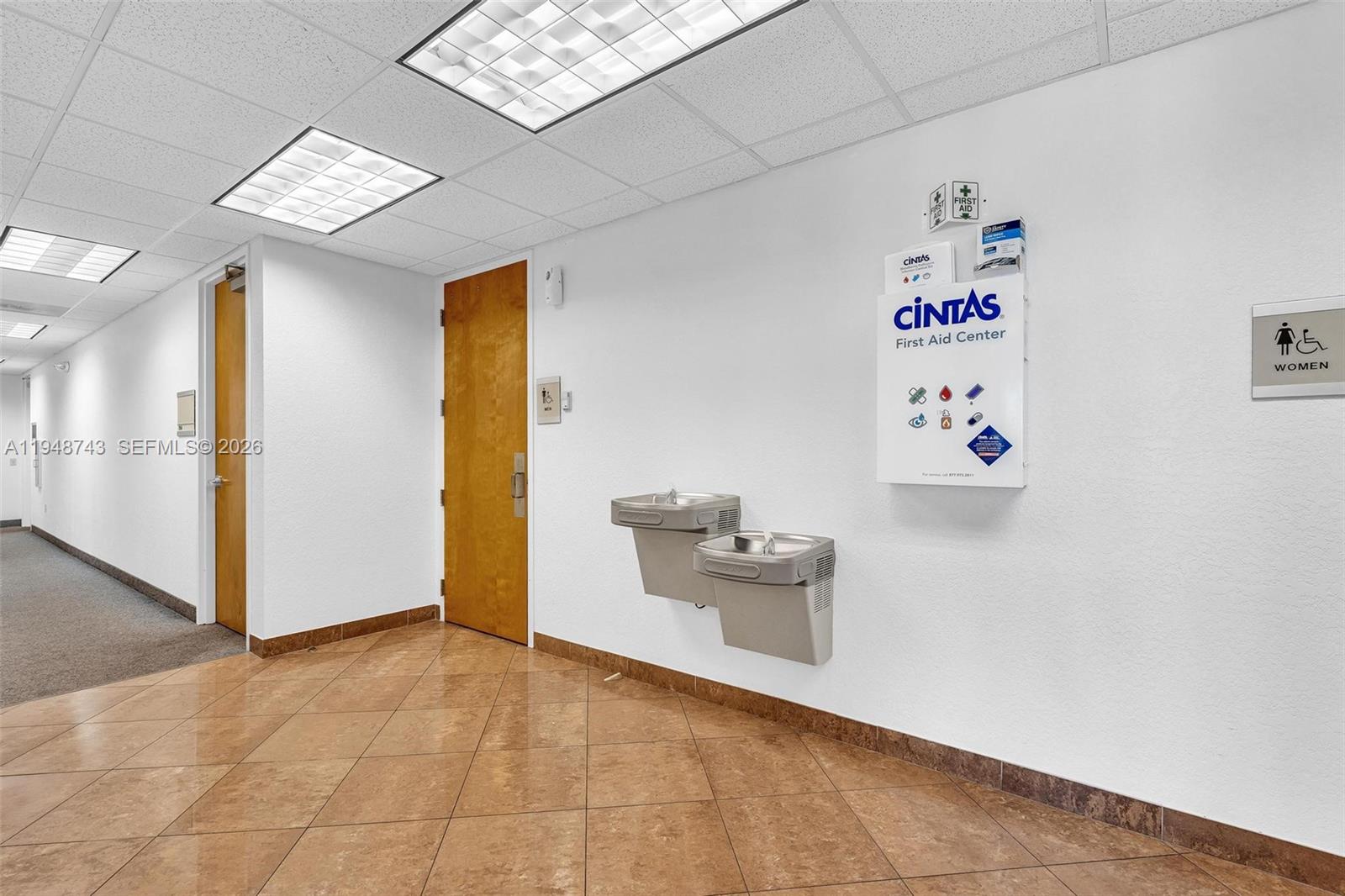   /   sq. ft. $ 2026-01-20 0 foto