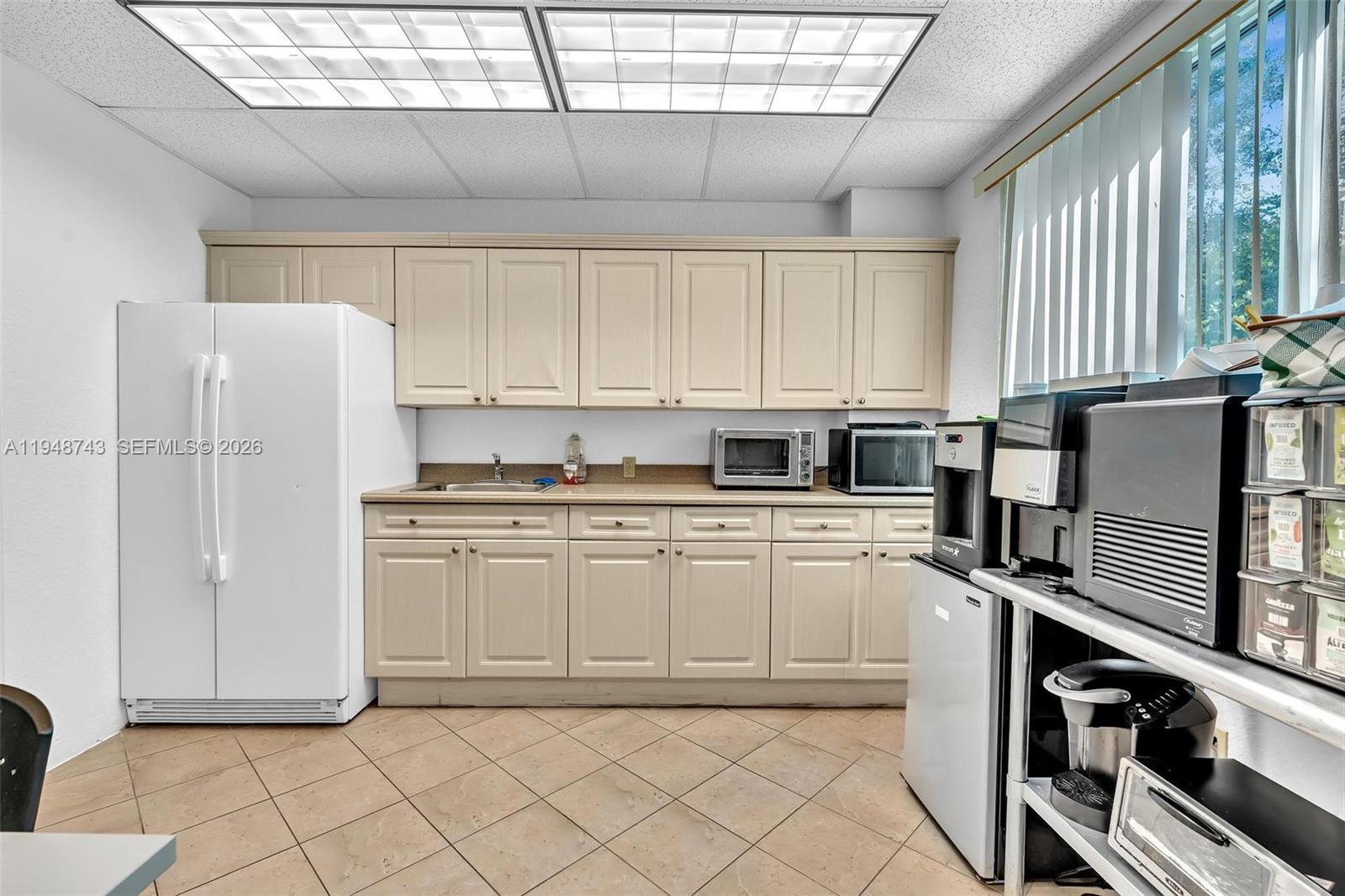   /   sq. ft. $ 2026-01-20 0 foto