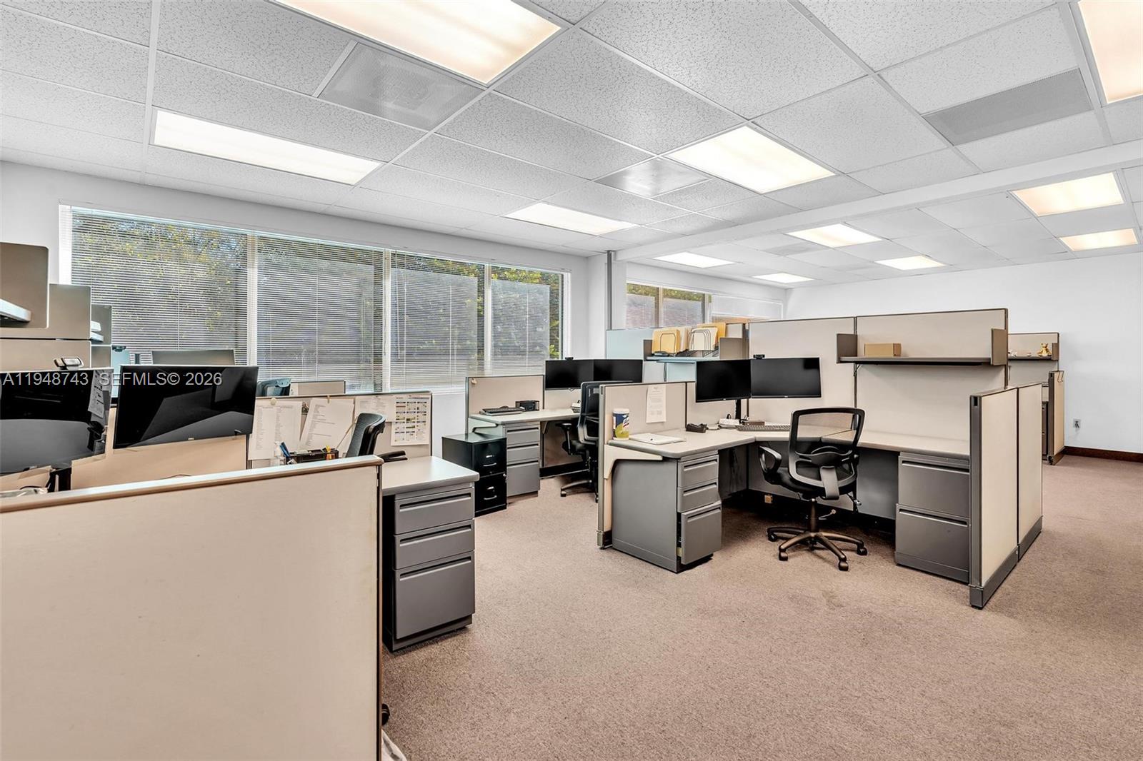   /   sq. ft. $ 2026-01-20 0 foto