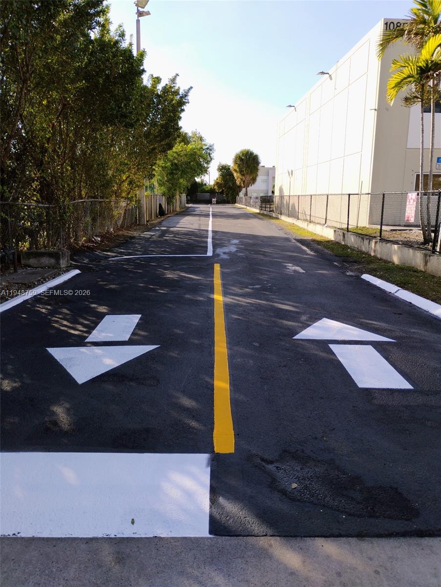   /   sq. ft. $ 2026-02-16 0 foto