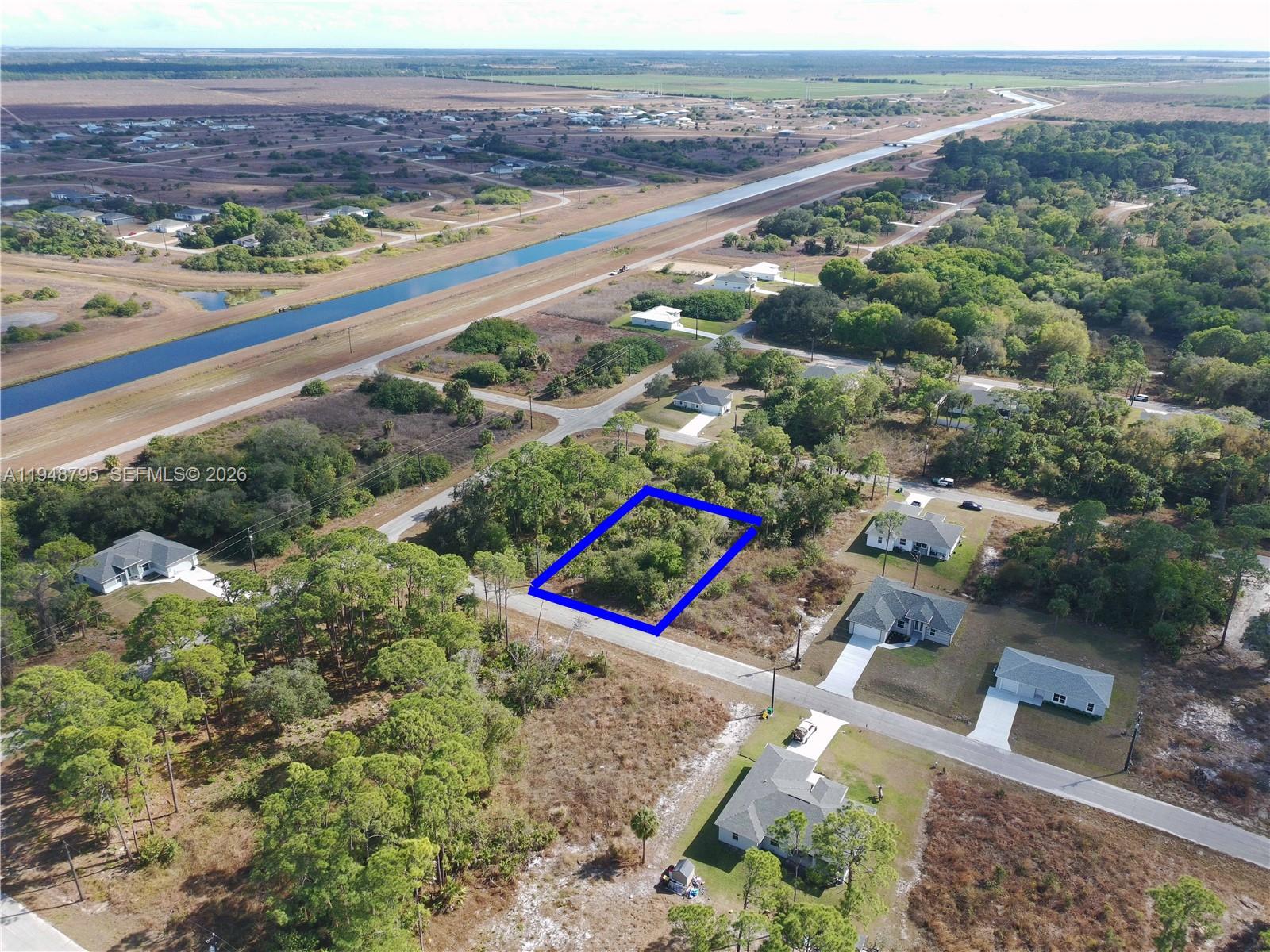 Ver detalles / sq. ft. $ 2026-02-16 0 foto