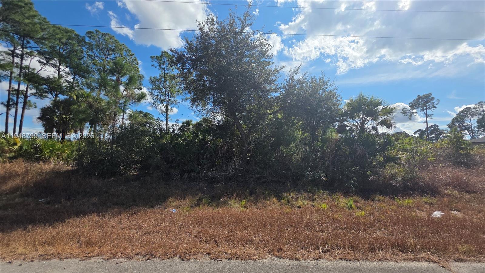 Ver detalles / sq. ft. $ 2026-02-16 0 foto