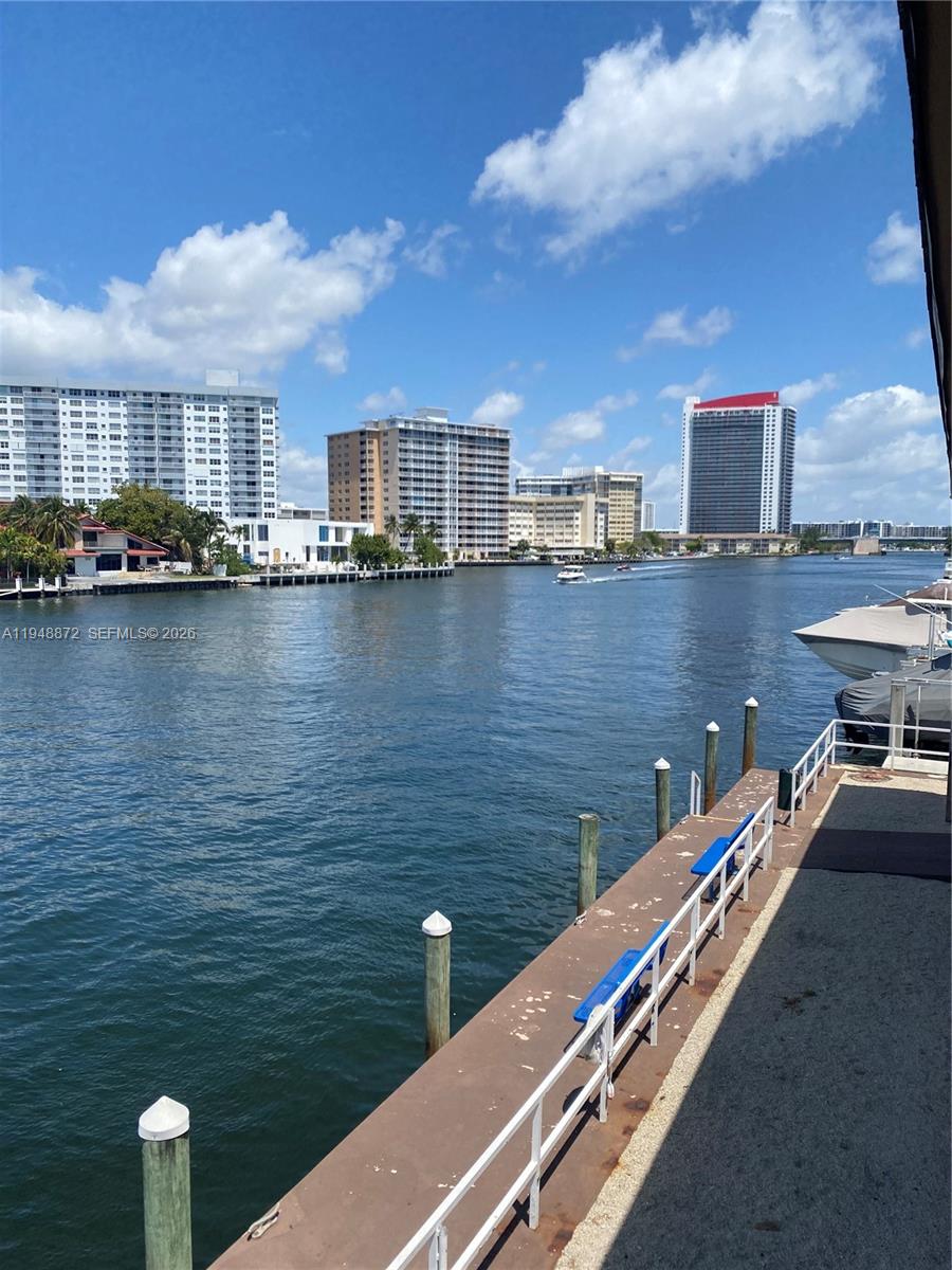 See details 3H 0 / 1 545 sq. ft. $ 2026-01-20 0 Photo