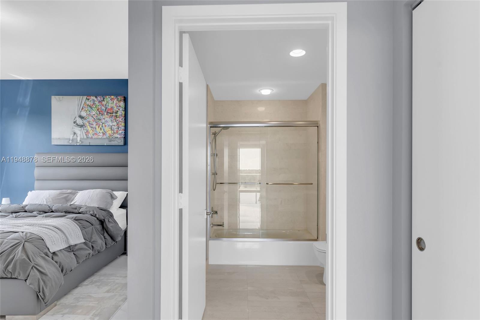 Photo of 17111 Biscayne Blvd  #602, North Miami Beach, Florida, 33160 - 