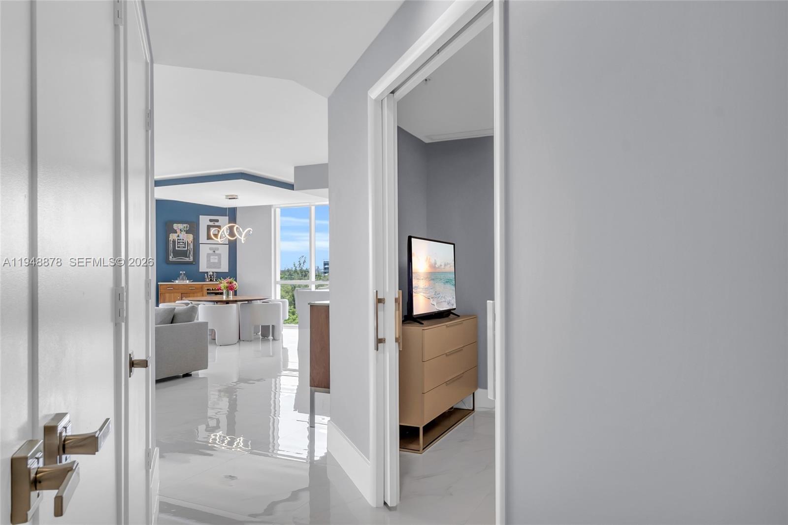 Photo of 17111 Biscayne Blvd  #602, North Miami Beach, Florida, 33160 - 