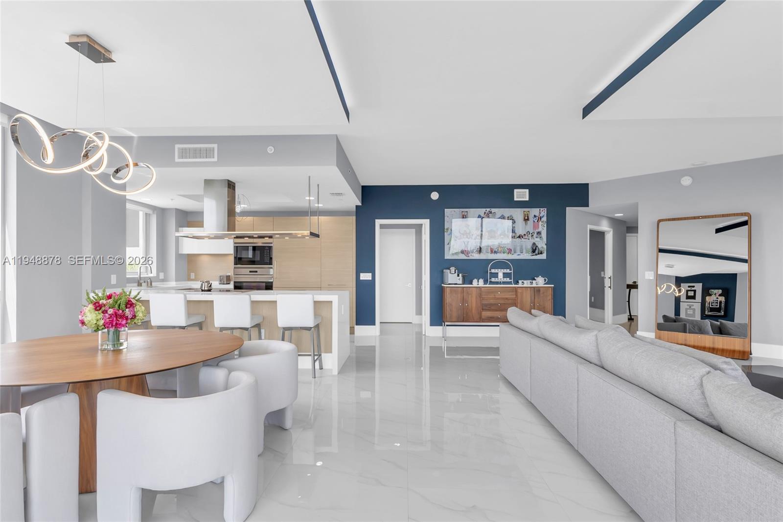 Photo of 17111 Biscayne Blvd  #602, North Miami Beach, Florida, 33160 - 