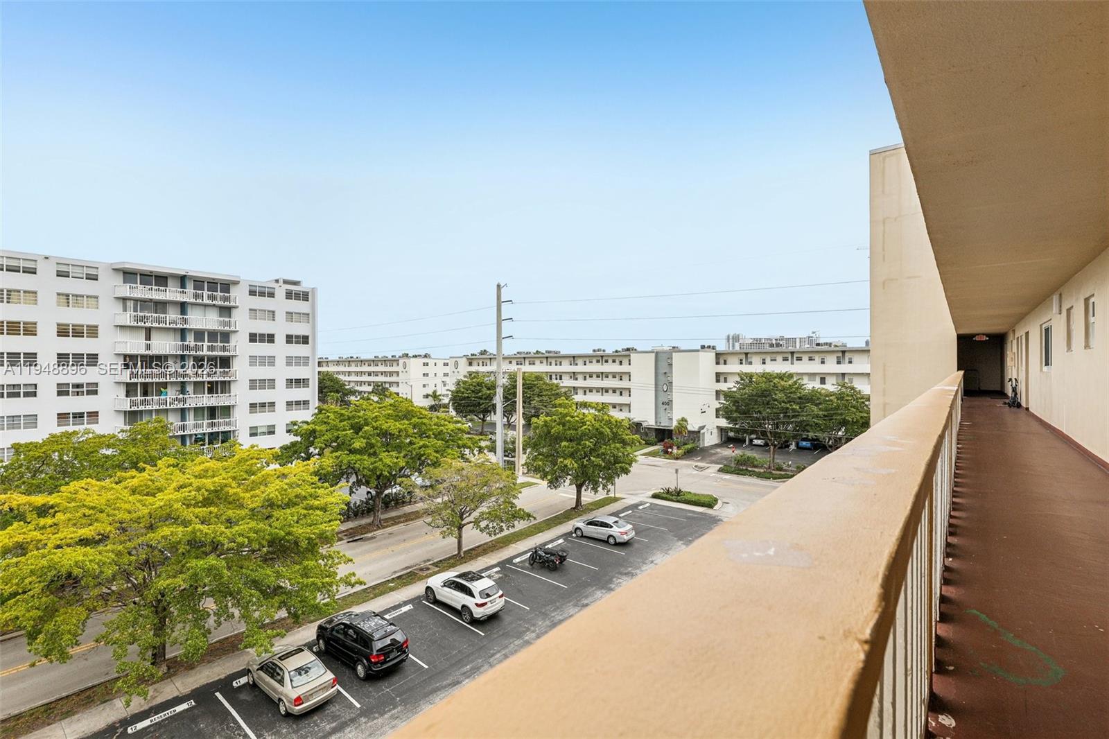 Photo of 319 14th Ave  #501, Hallandale Beach, Florida, 33009 - 