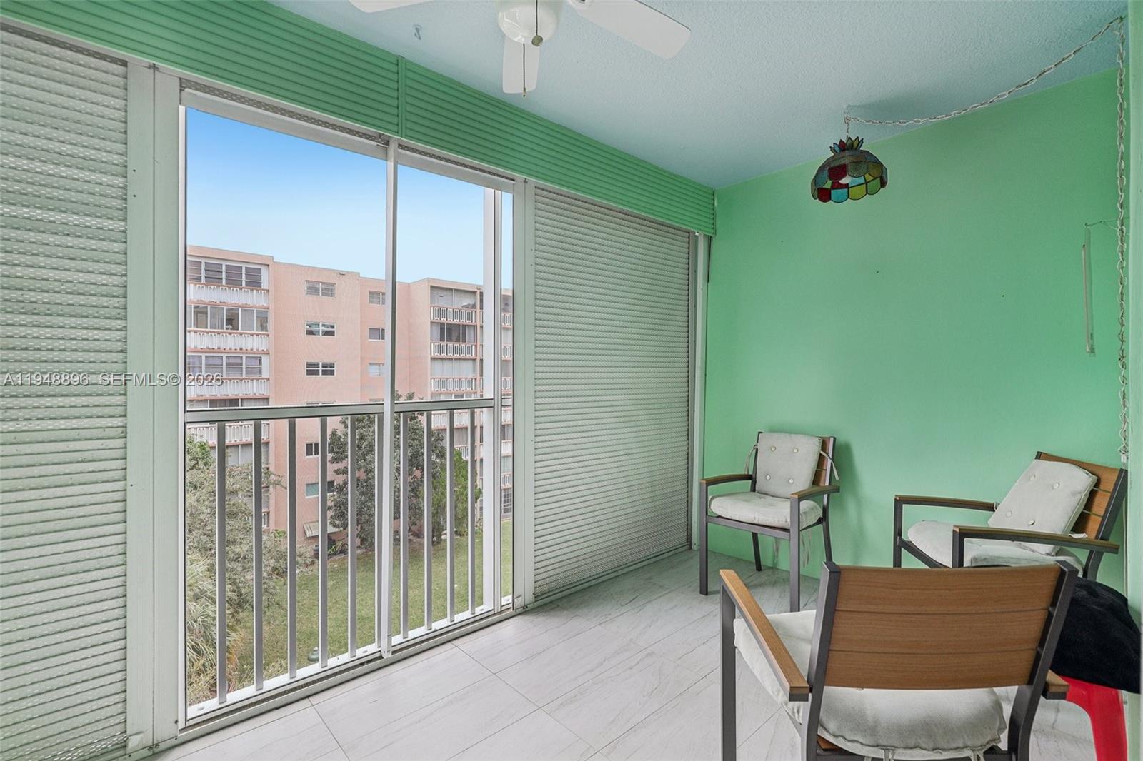 Photo of 319 14th Ave  #501, Hallandale Beach, Florida, 33009 - 