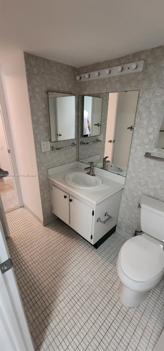 Photo of 20379 Country Club Dr #135, Aventura, Florida, 33180 -