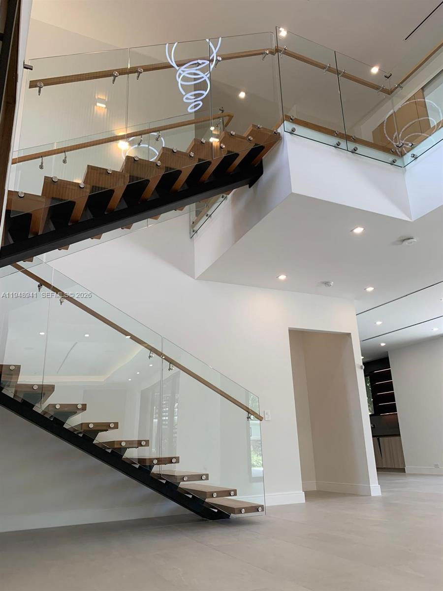   /   sq. ft. $ 2026-01-20 0 Photo