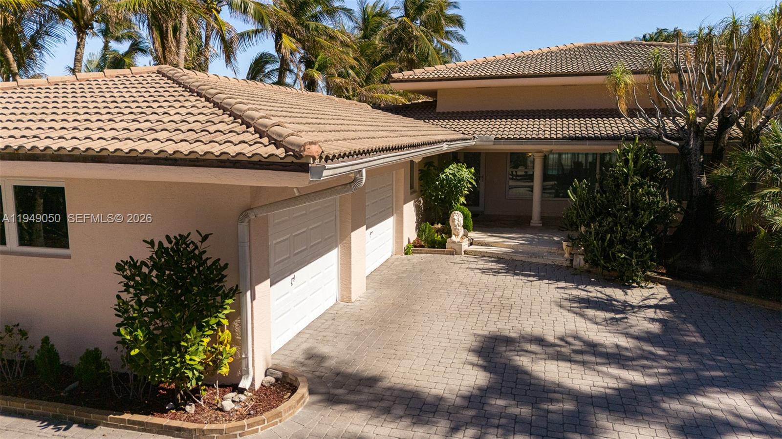 Photo of 205 Ocean Blvd  (205), Golden Beach, Florida, 33160 - 