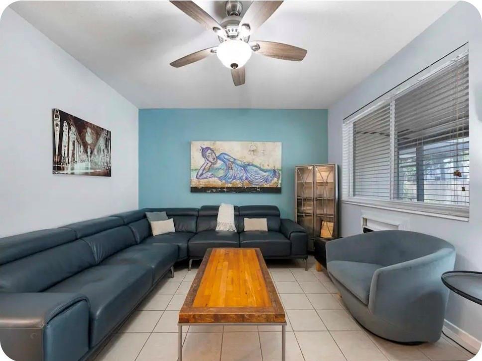   / 0 2775 sq. ft. $ 2026-04-15 0 foto
