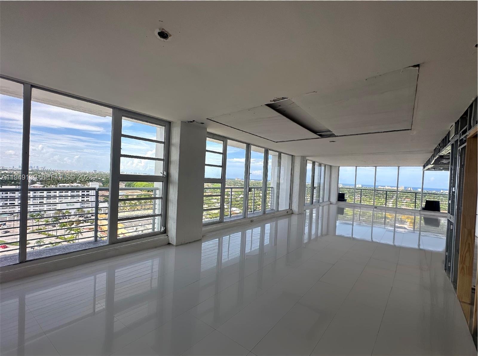 17E-F  /   sq. ft. $ 2026-01-20 0 Photo