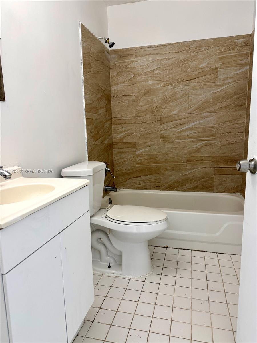 Ver detalles / 2612 sq. ft. $ 2026-06-19 0 foto