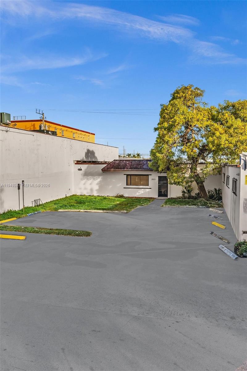 107  /   sq. ft. $ 2026-01-20 0 Photo