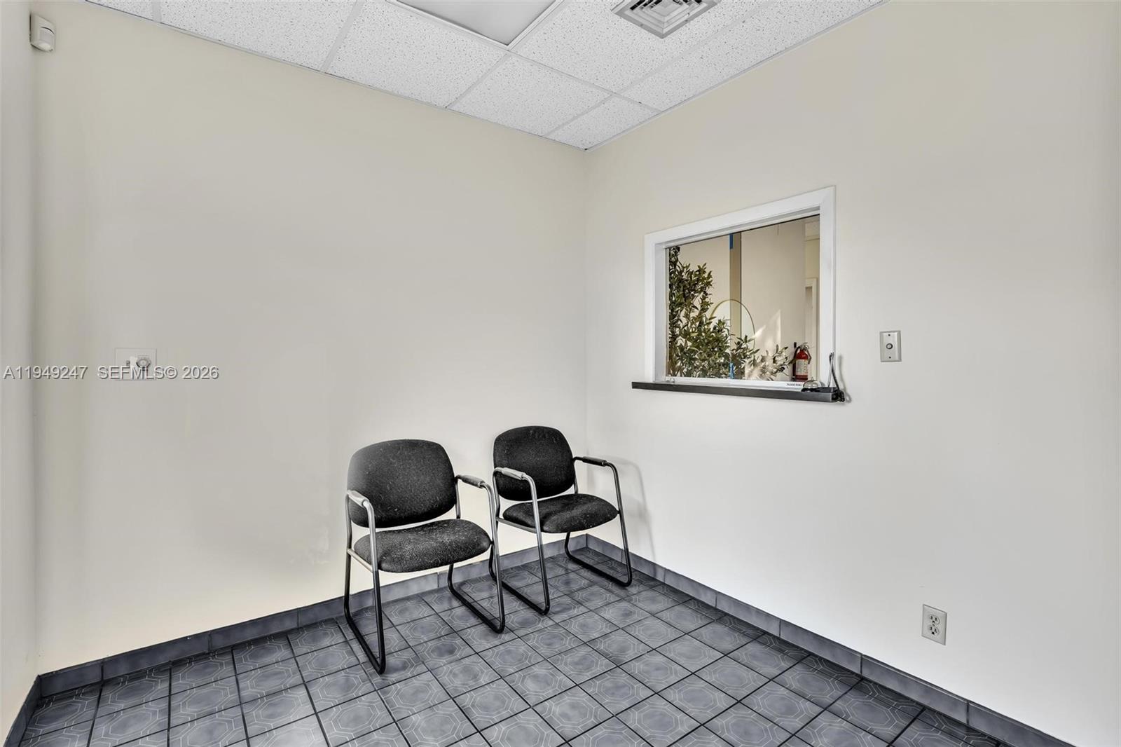 107  /   sq. ft. $ 2026-01-20 0 Photo