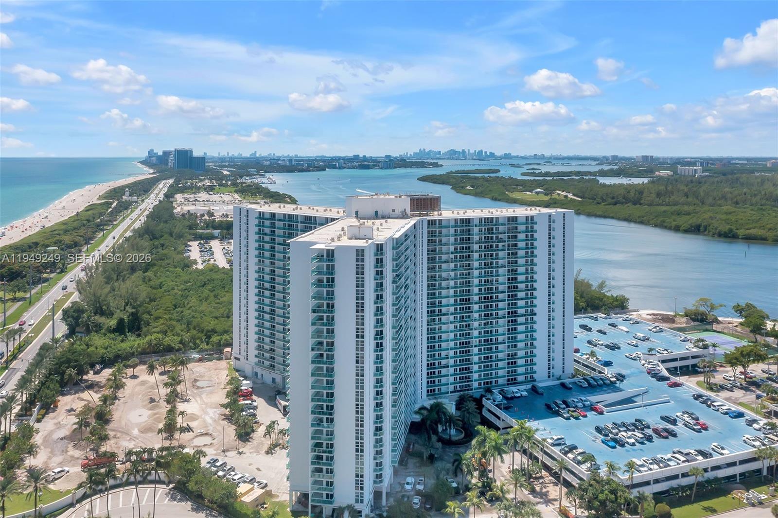 Ver detalles 408 2 / 2 1357 sq. ft. $ 2026-01-20 0 foto